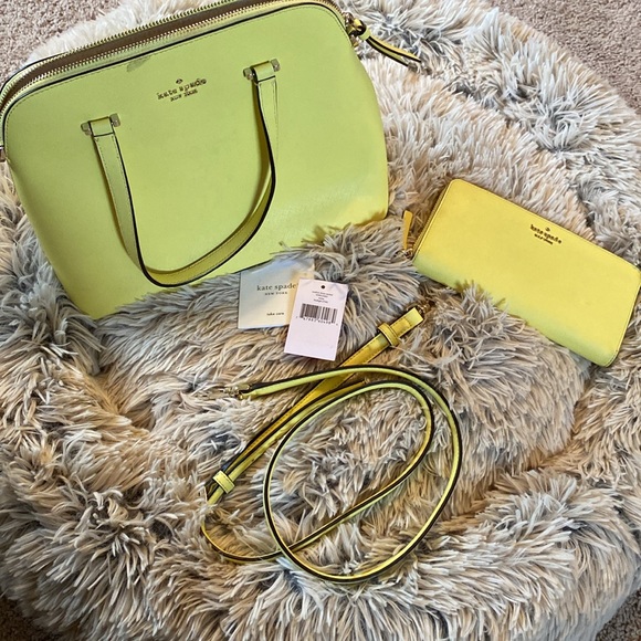 kate spade Handbags - Kate Spade Matching Purse and Wallet